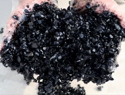 贵德沥青冷补料（沥青砂）的优势特点与施工流程解析